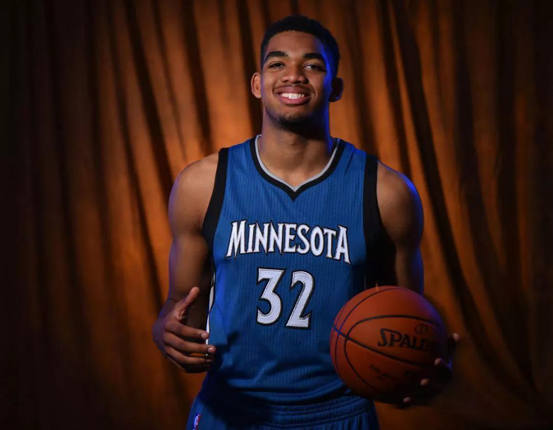 份新的合同 份新的合同