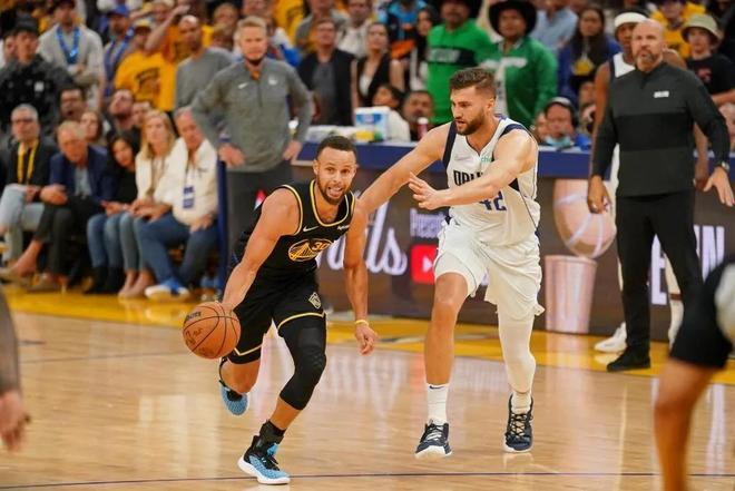 第三節接連 第三節接連