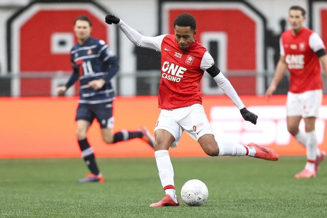 技状态显然 技状态显然