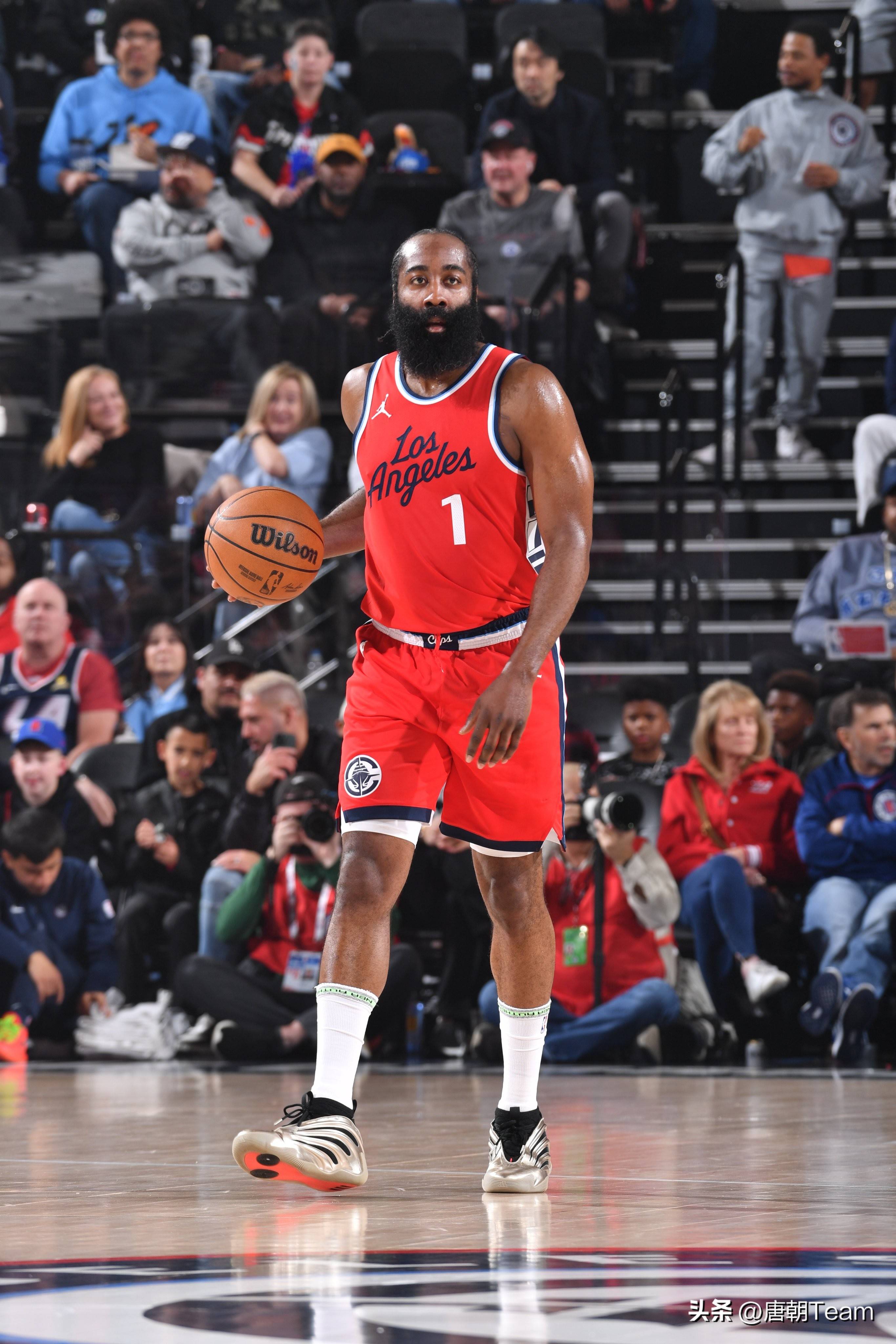 让敢于向前 让敢于向前