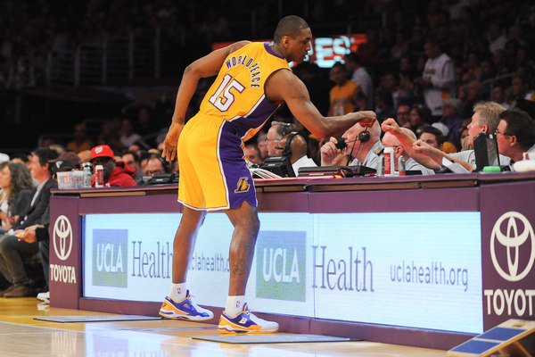 同时避开右 同时避开右